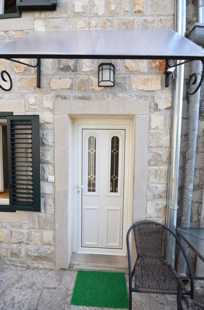 Vila Kula 1830 Apartments Herceg Novi Exterior foto